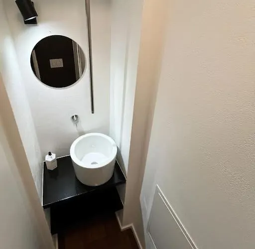 Eleganza Nel Cuore Di *